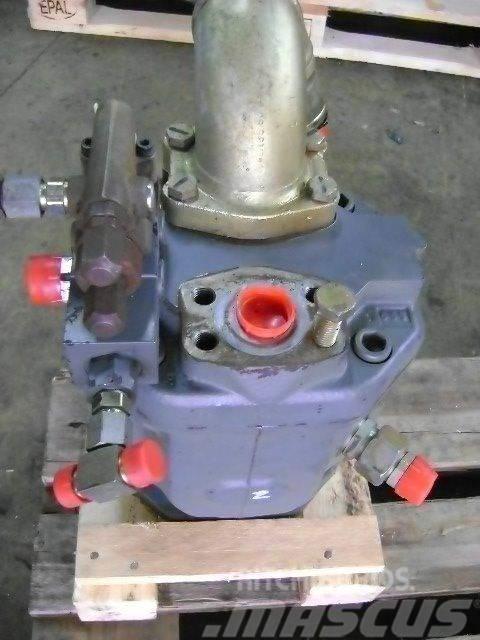 Liebherr 632 B Hydraulik