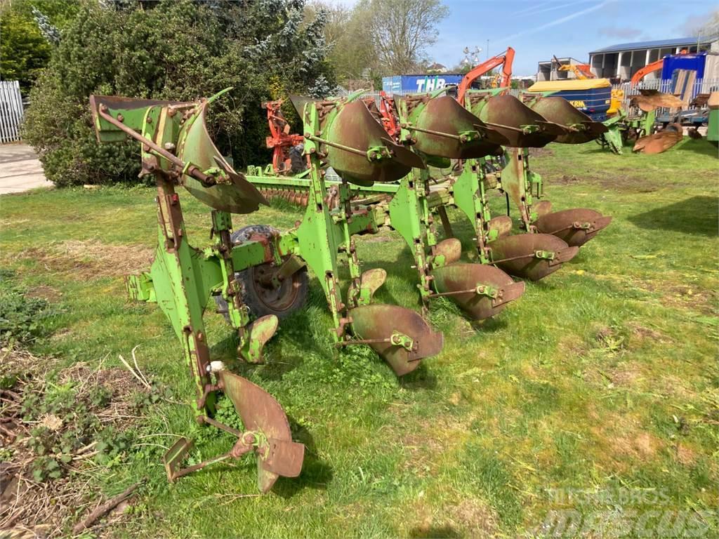 Dowdeswell DP100 5 Furrow Konventionelle Pflüge