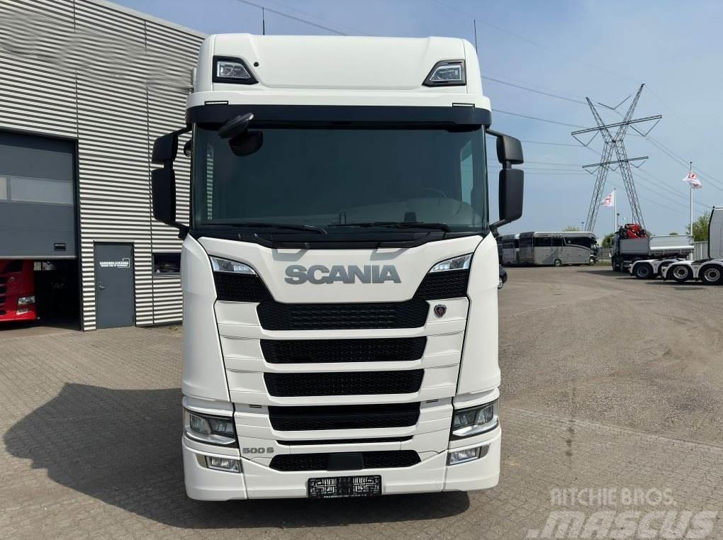 Scania S500 Twinsteer Sattelzugmaschinen