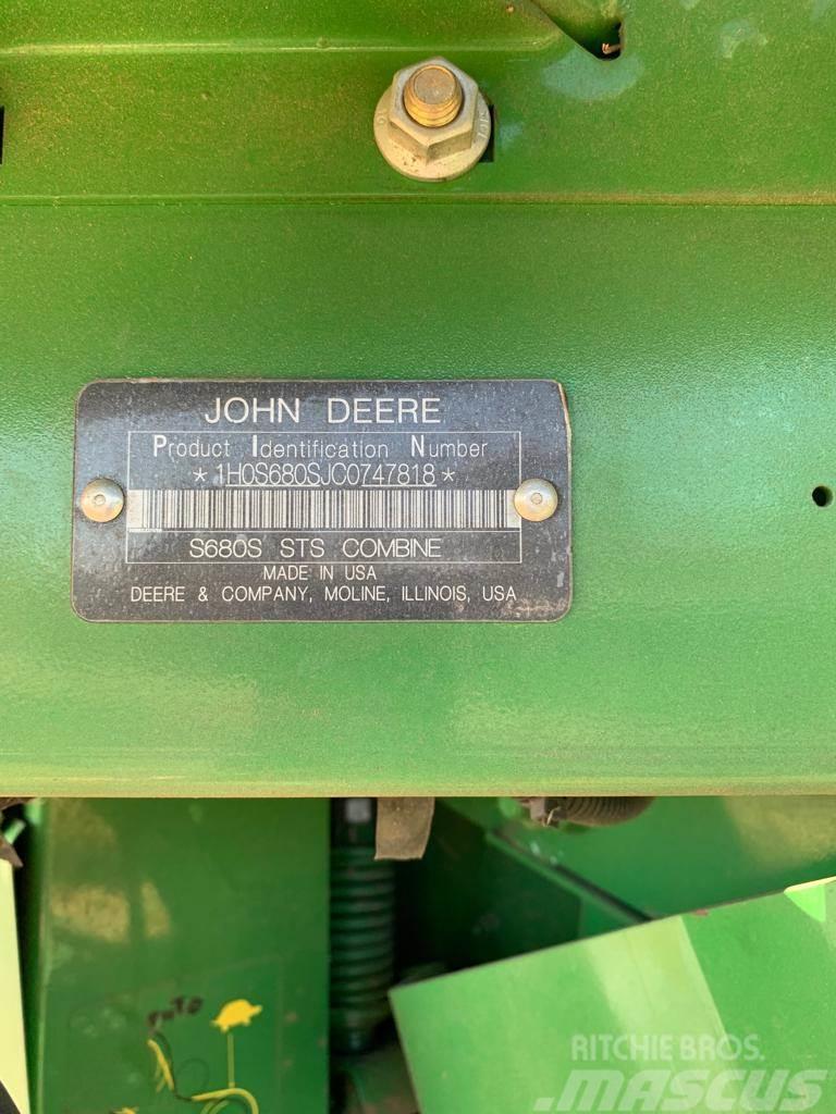 John Deere MIETITREBBIA S 680i Mähdrescher