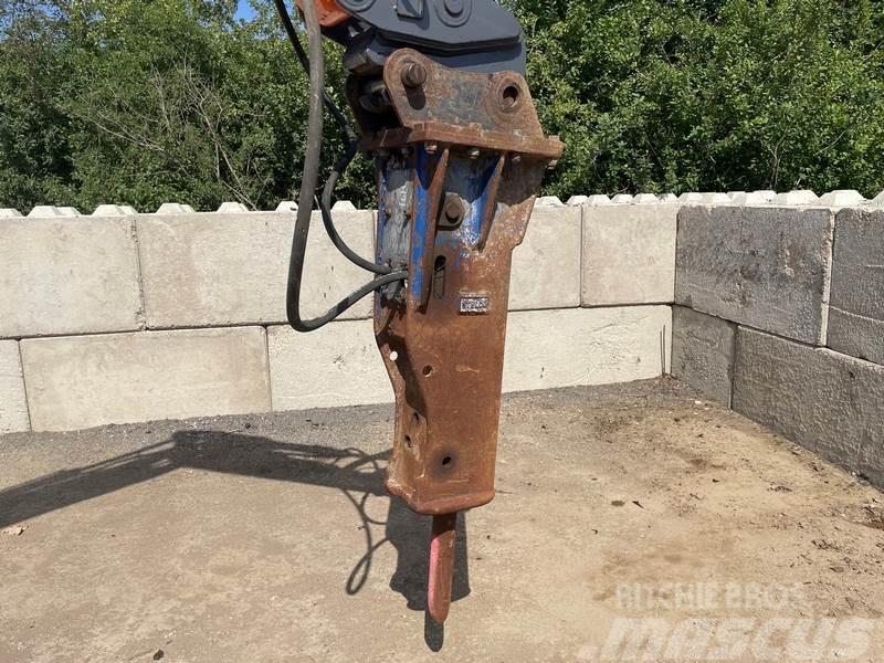 Stelco Hydraulic Breaker To Suit 5 - 8 Ton Excavator Hammer / Brecher