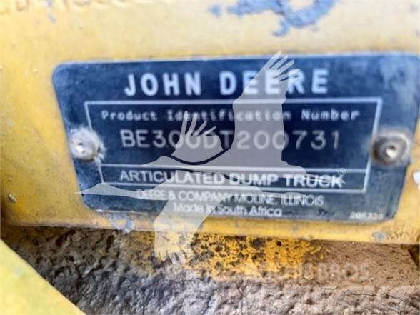 John Deere 300D Dumper - Knickgelenk