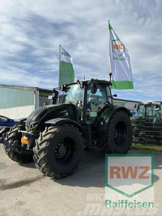 Valtra N155eD Traktoren