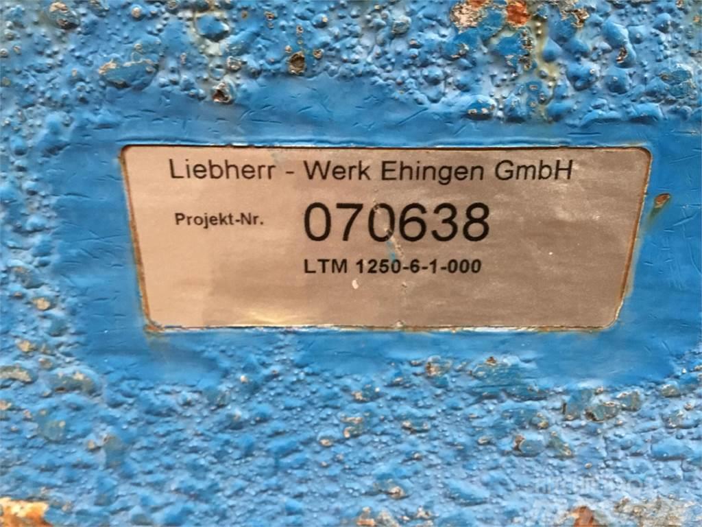 Liebherr LTM 1250-6.1 counterweight 12,5 ton Kran-Teile und Zubehör