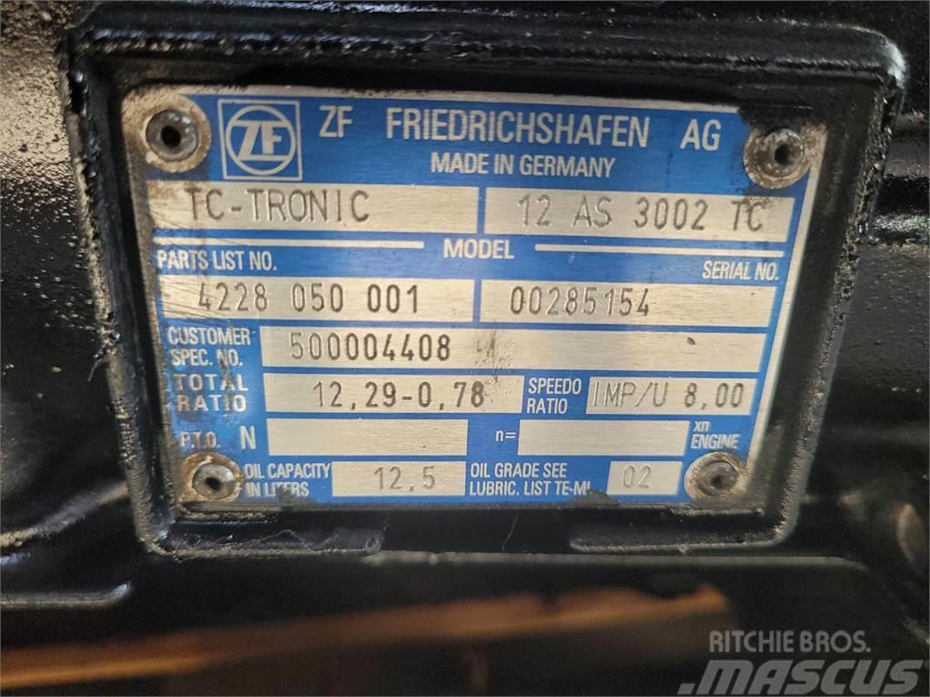 Liebherr LTM 1250-6.1 gearbox TC tronic 12 AS 3002 TC Getriebe