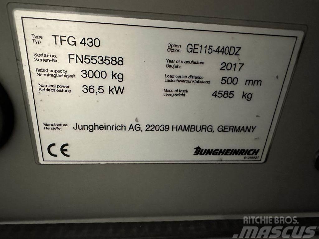 Jungheinrich TFG 430 - TRIPLEX 4,4 m Gasstapler