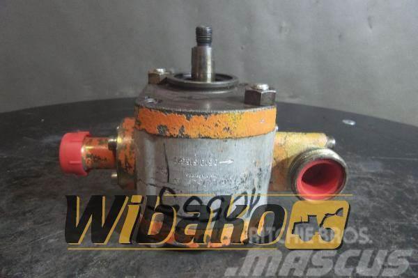 Bosch Gear pump Bosch 0510515323 Hydraulik