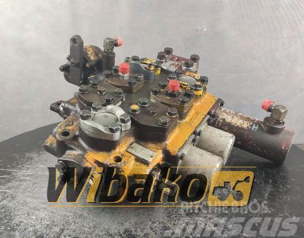  Hydreco Distributor Hydreco V38DDF142A-1900 PE0905 Bulldozer
